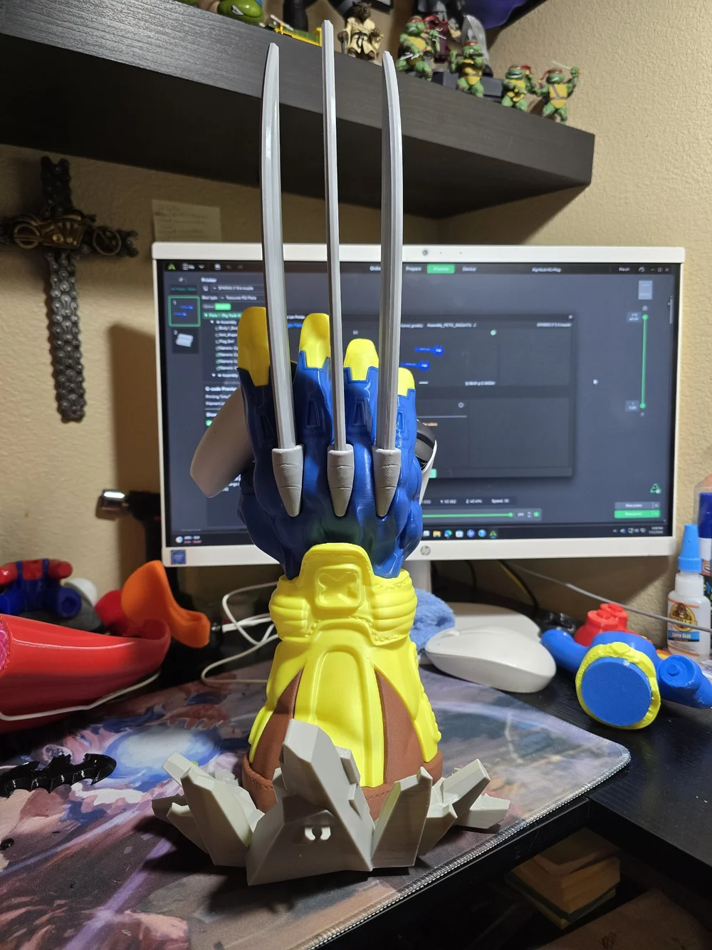 Yellow Wolverine Hand Controller Holder with Sony Controller